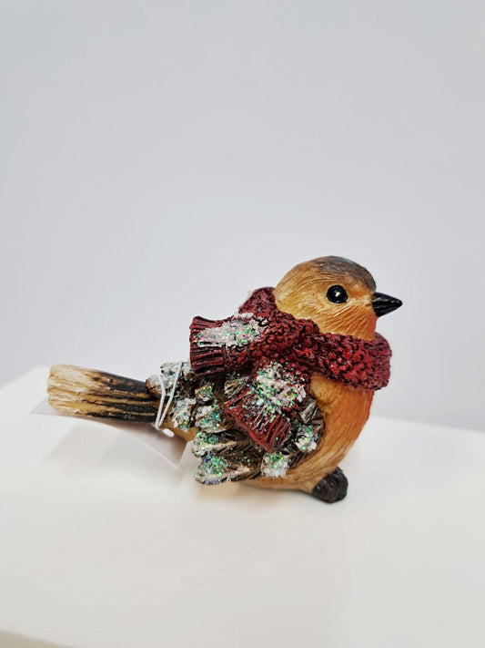 Robin with scarf Ornament
